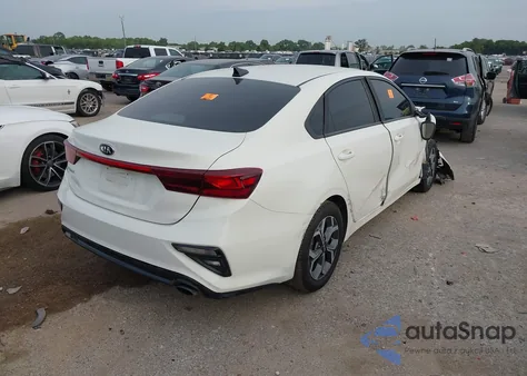 2019 Kia Forte Lxs z USA, uszkodzony, nr VIN 3KPF24AD1KE005778
